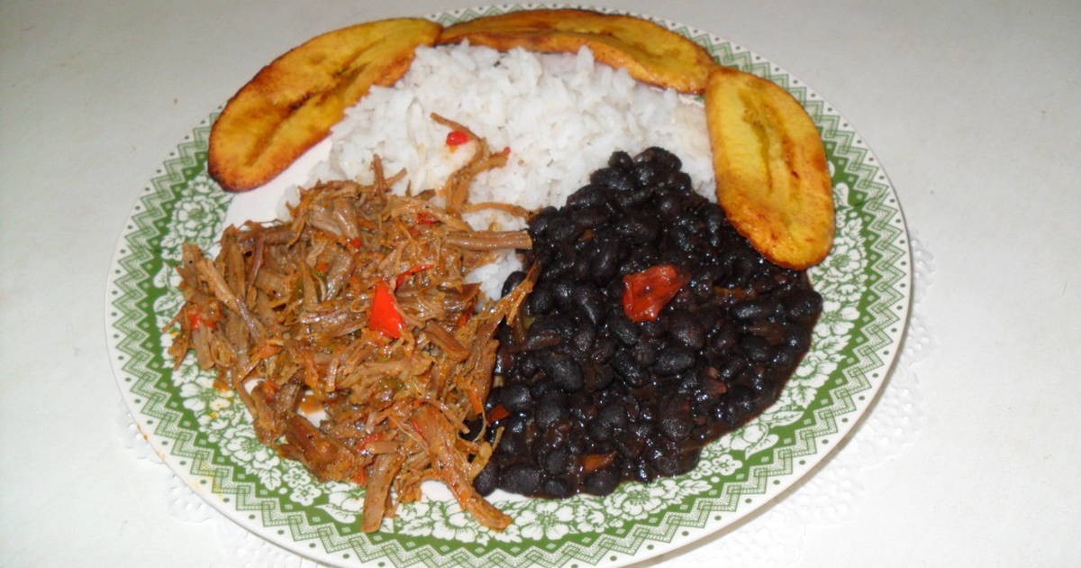 COMIDA TÍPICA:  Venezuelanos promovem Feira Culinária durante três dias em Porto Velho