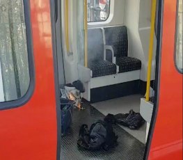 Explosão no metrô de Londres deixa pessoas feridas