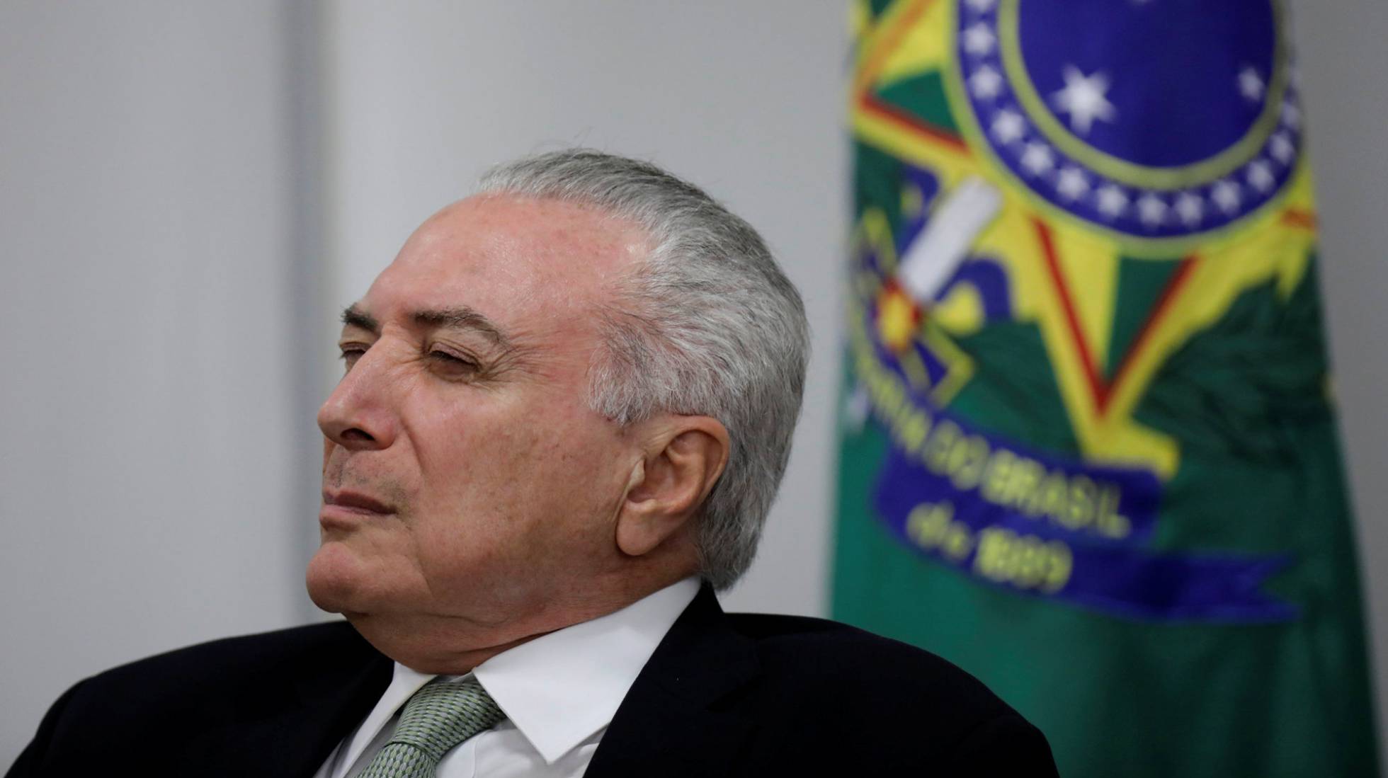 Após anunciar que abriria sigilo bancário, Temer ainda não cumpriu promessa