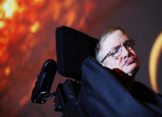 Hawking adverte a humanidade contra possível ameaça alienígena