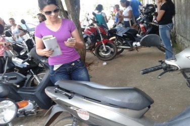 Dezenas de motocicletas foram arrombadas e furtadas durante provas do ENEM