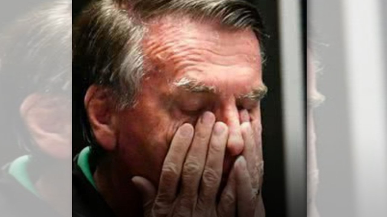 RELATÓRIO DO TSE: Doações de pessoas mortas são identificadas em conta de Bolsonaro