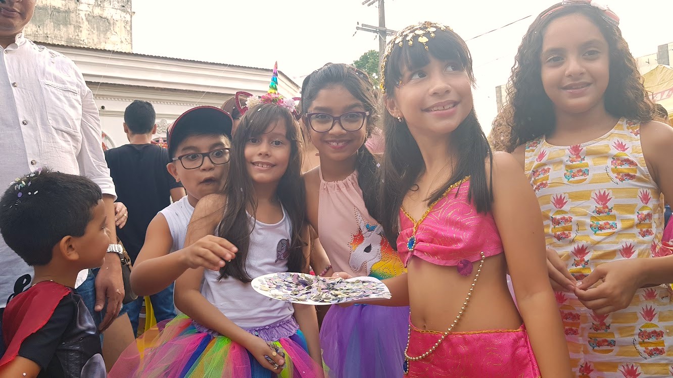 Carnaval para crianças e adolescentes acontece neste domingo no Mercado Cultural