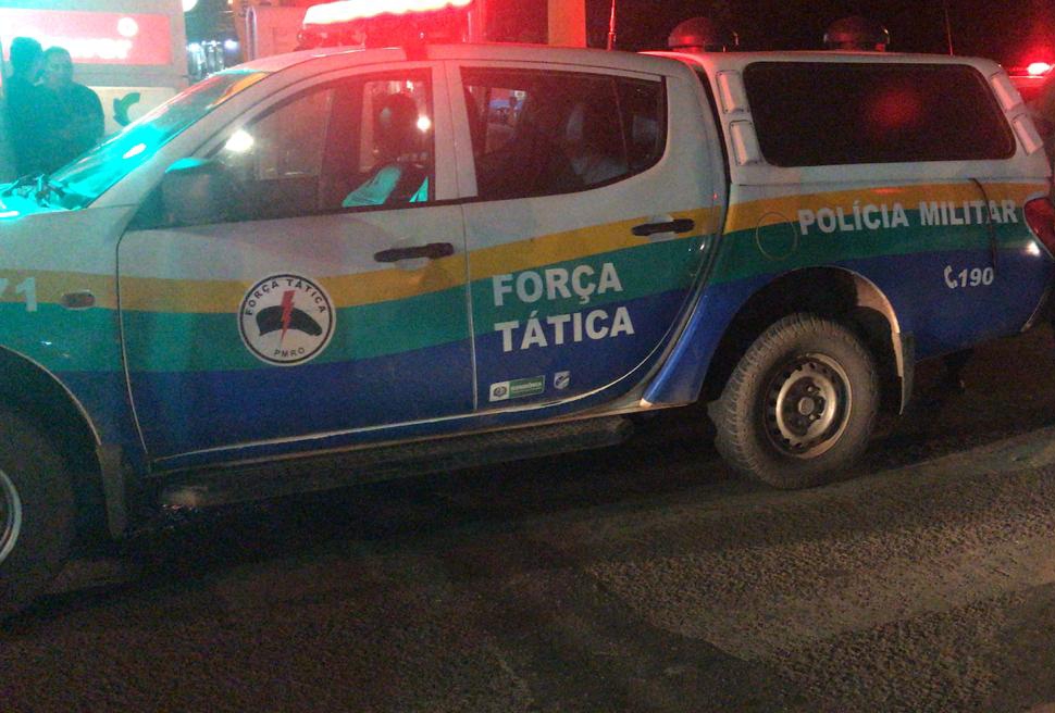 REAGIRAM: Pai e filho são baleados durante tentativa de assalto em bar