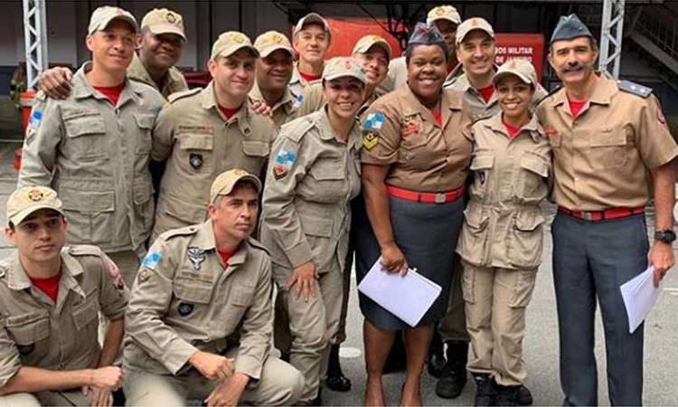 RACISMO: Bombeiros xingam Cacau Protásio em áudio: ''Aquela gorda, preta''