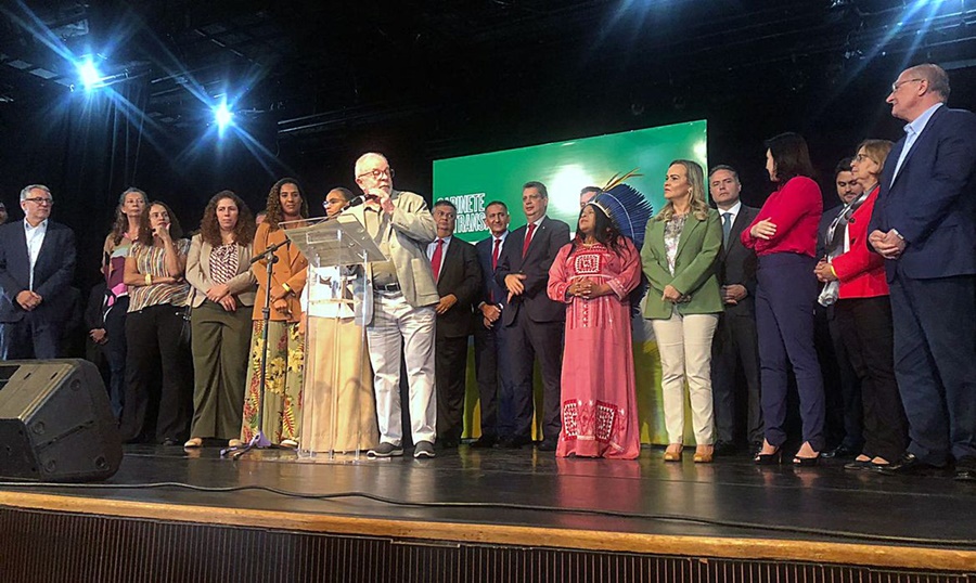 1° ESCALÃO: Presidente eleito, Lula, anuncia últimos 16 ministros do novo governo