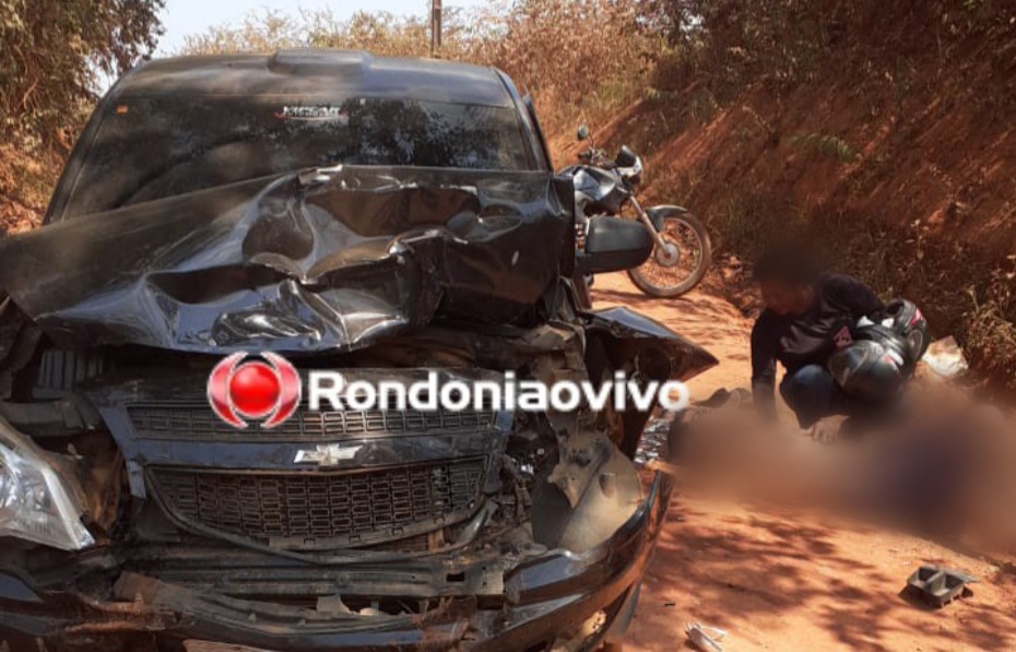 COLISÃO FRONTAL: Motorista fica ferido em grave acidente envolvendo carro e caminhão na capital 