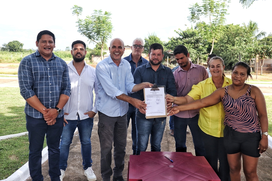 ISMAEL CRISPIN: Prefeitura assina ordem de serviço para melhorias em Pimenteiras do Oeste