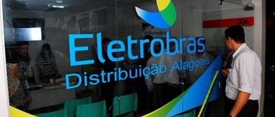 Para cortar custos, Eletrobras estuda plano de demissão voluntária
