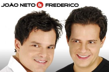 EXPO RODEIO SHOW – João Neto e Frederico animam oitava noite com muito sertanejo e moda de viola