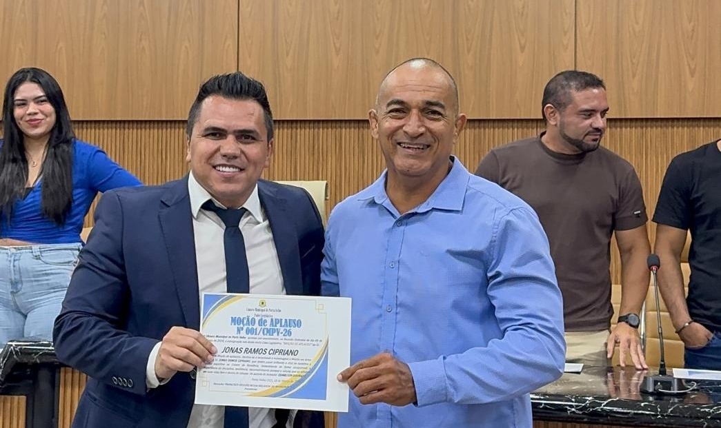 EDIMILSON DOURADO: Vereador homenageia mestre de artes marciais por contribuição ao esporte em Rondônia