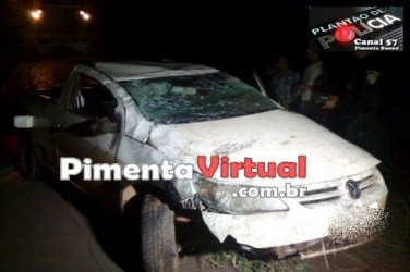 Motorista perde o controle e capota carro na RO-10