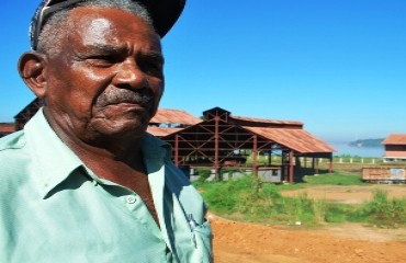 COMEMORAÇÃO - Sociedade civil faz ato público e protesta contra obra de 