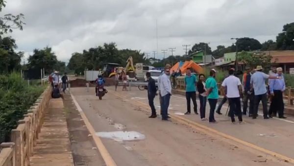 BR-364: Dnit libera tráfego na ponte do Riozinho