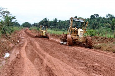 Estrada da Penal receberá alargamento e placas de sinalização 