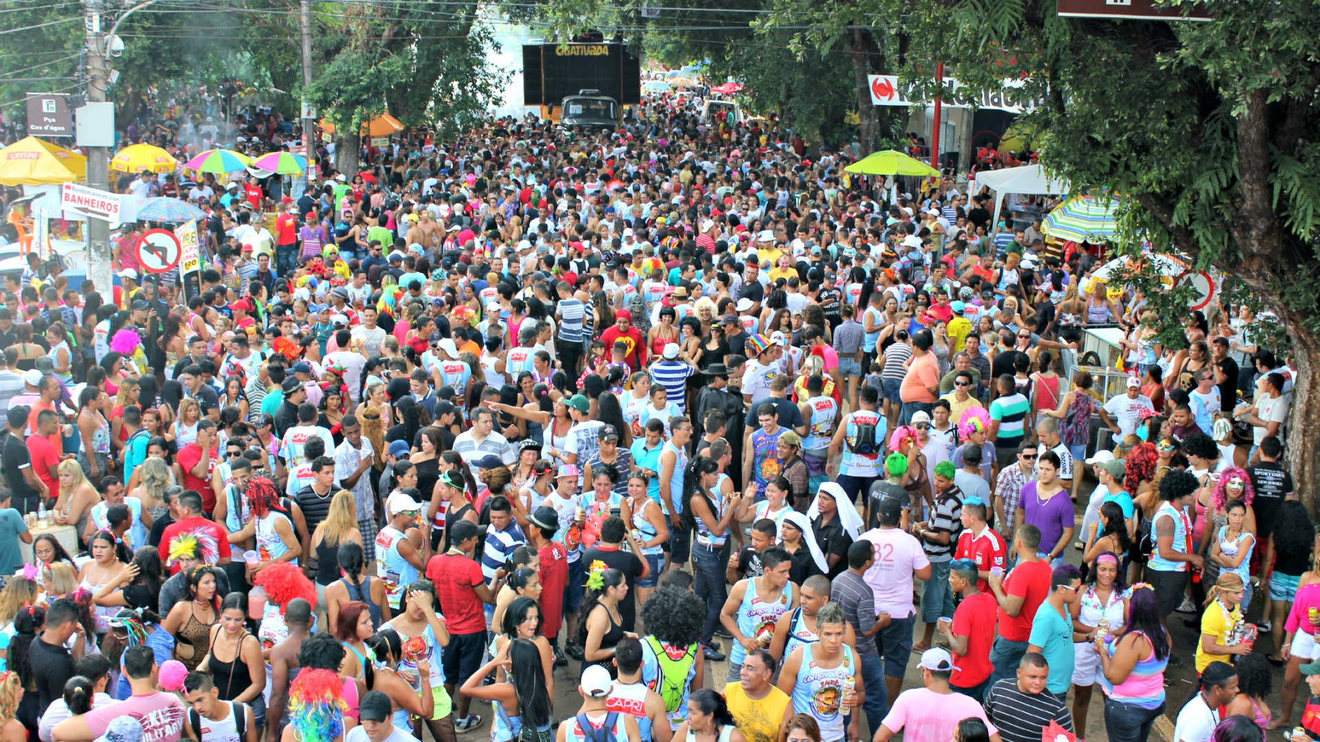 Falta um mês para o desfile da Banda do Vai Quem Quer