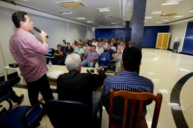 Maurão de Carvalho confirma pré-candidatura ao Governo e recebe apoio no interior