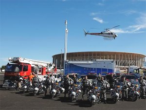 Governo brasileiro deflagra “operação de guerra” para garantir segurança durante a Copa