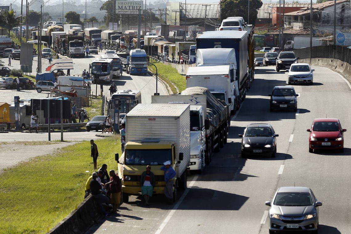 CAMINHONEIROS: ANTT suspende resolução com novas regras para cálculo de frete mínimo