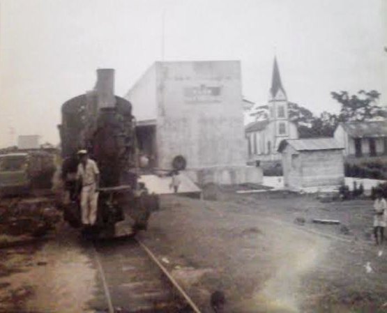 FILME - Cineasta Luiz Leite leva à USP a agonia do trem