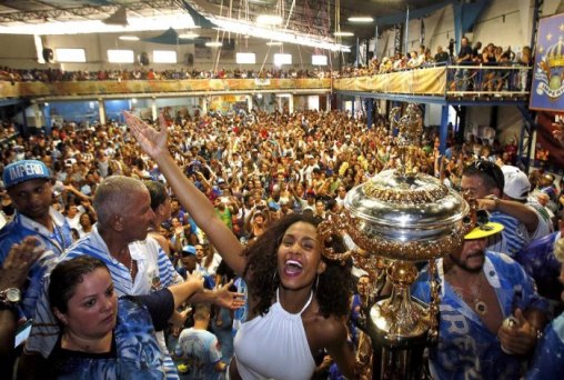 Império de Casa Verde é campeã do Carnaval 2016 de São Paulo