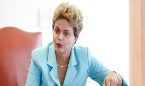 Governo dá como certo pedido de impeachment de Dilma