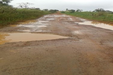 Moradores reclamam de estradas da Zona Rural