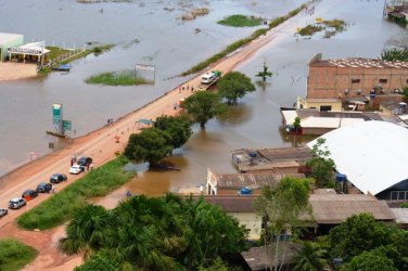 CHEIA – Mesmo com chuva nível do rio Madeira permanece inalterado por 24 horas