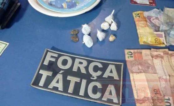 Polícia fecha ‘boca’ que misturava remédios com entorpecentes 