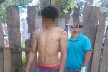 Jovem comete suicídio em pátio de Escola