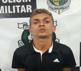 TRÁFICO - Jovem que atuava na zona Leste é preso com porções de droga