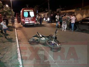 Motoqueiro bate na traseira de outro e provoca acidente