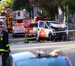 Homem atropela várias pessoas, abre fogo em ciclovia e mata ao menos seis