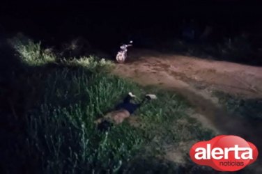 Homens são mortos e arrastados por motocicletas