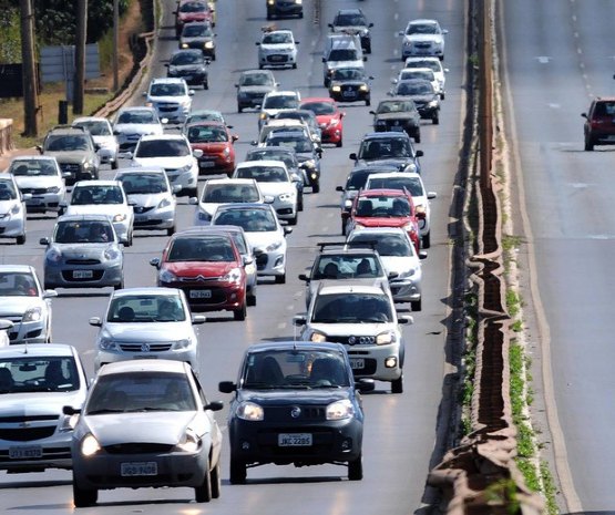 Justiça Federal suspende Lei do Farol Baixo em todo o país