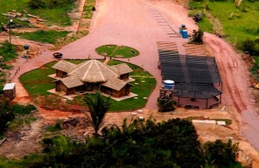 USINA - Movimento grevista perde força, assessoria confirma principio de incêndio no local, mas desmente agressão de funcionário