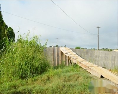 Construção de galeria sem planejamento deixa moradores revoltados