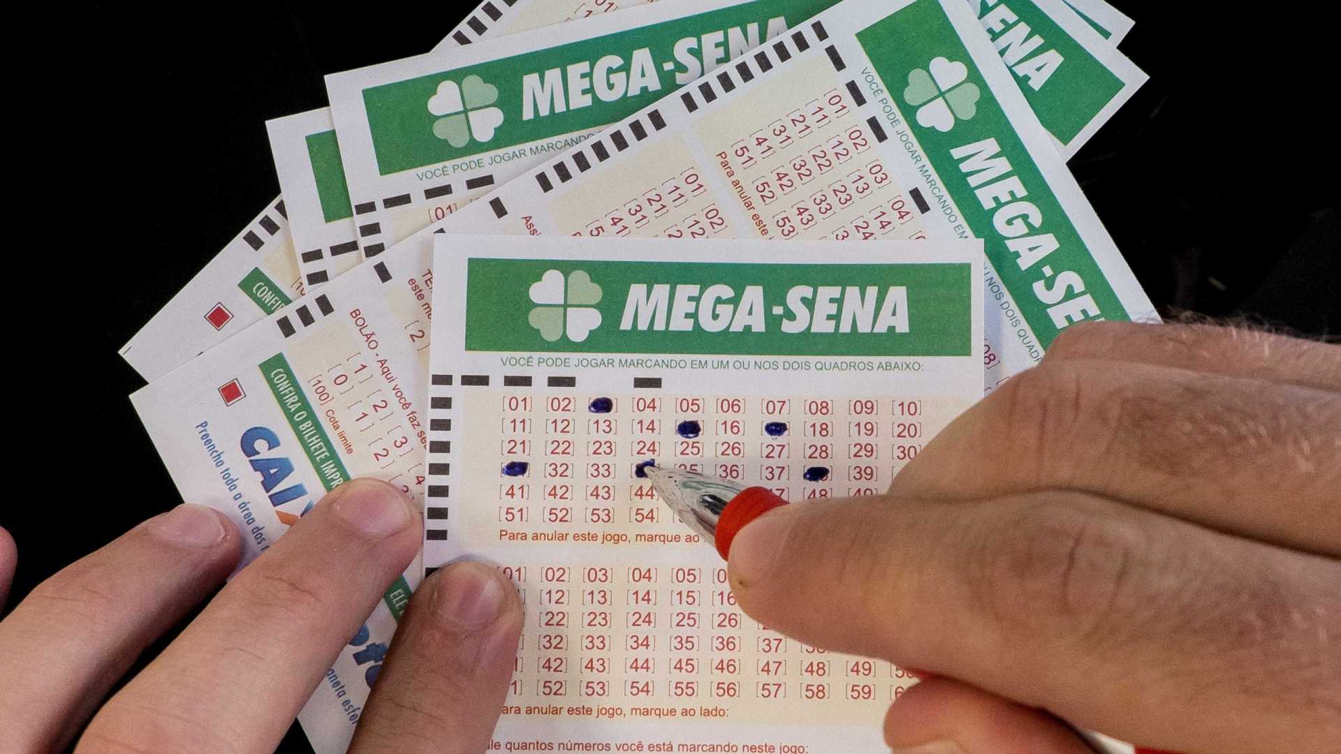 LOTERIA: Mega-sena pode pagar três milhões no sorteio deste sábado