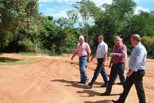 Airton Gurgacz  faz visitas a obras em Ji- Paraná