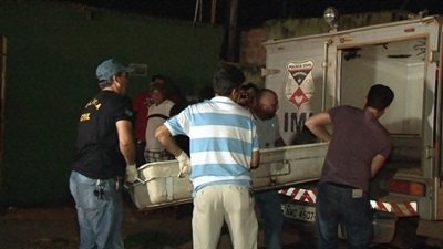 EXECUÇÃO - Homem é morto a tiros na frente da família
