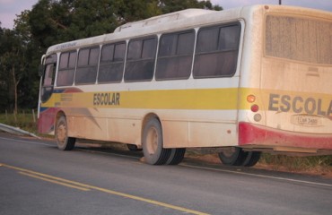 CUJUBIM – vereador denuncia o descaso com transporte escolar do município