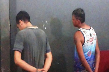 'BURROS' - Dupla de assaltantes é presa após assaltar jovens e correr em direção ao Batalhão da PM na região central