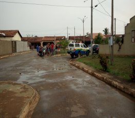 TROCA DE TIROS: Suspeito é baleado em confronto com a polícia 