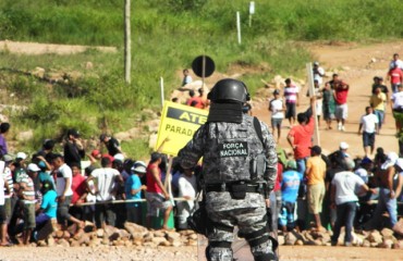 UHE JIRAU - Grevistas bloqueiam acesso ao canteiro de obras - Fotos e Vídeo