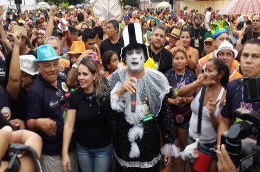 Tudo pronto para a Banda do Vai Quem Quer sair na avenida