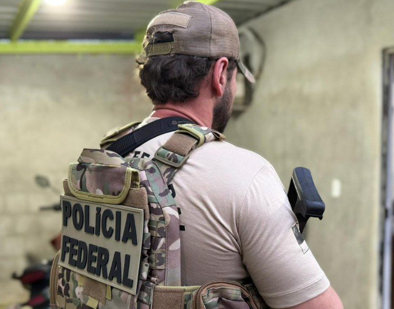 LEGADO ESPÚRIO: PF deflagra operação contra tráfico de drogas e lavagem de dinheiro