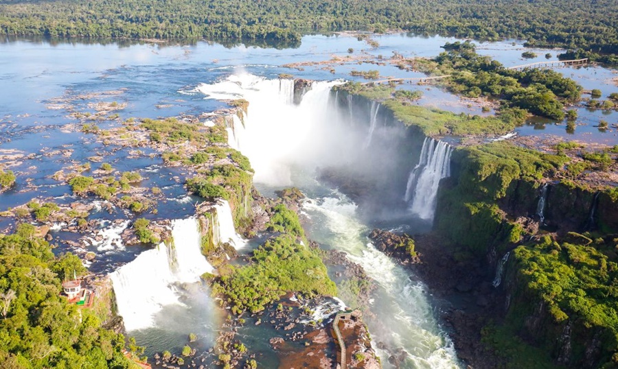 INTERDITADO: Parque Nacional do Iguaçu reabre atrações após alto volume de água