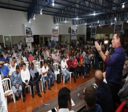 Maurão de Carvalho prestigia assinatura da ordem de serviço de nova ponte 