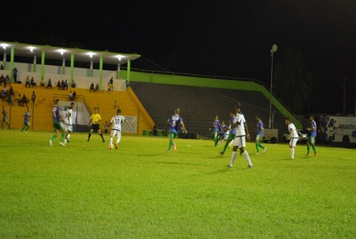 Com gol relâmpago, RSC vence e continua líder do estadual