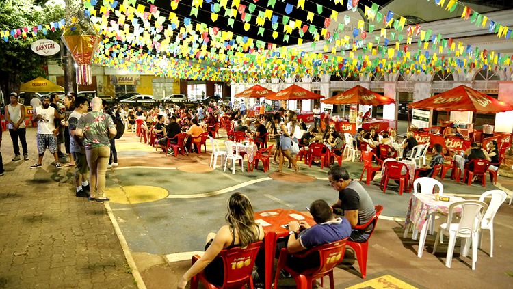 MÚSICA E GASTRONOMIA: Nesta quarta tem Tacacá Musical e recital de música